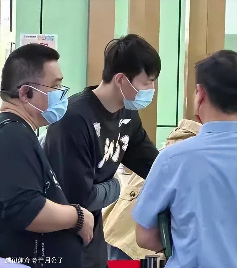 球队似乎厌倦了超越自己的极限“最后几分钟球队看上去精神疲惫，是的，我们需要超越自己的极限，我们一直都很善于在输球后做出反应，现在我们必须考虑如何踢好联赛的比赛，我们有能力做得更好。